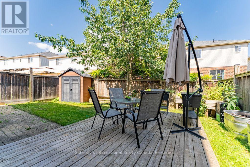 12 BOUSFIELD COURT