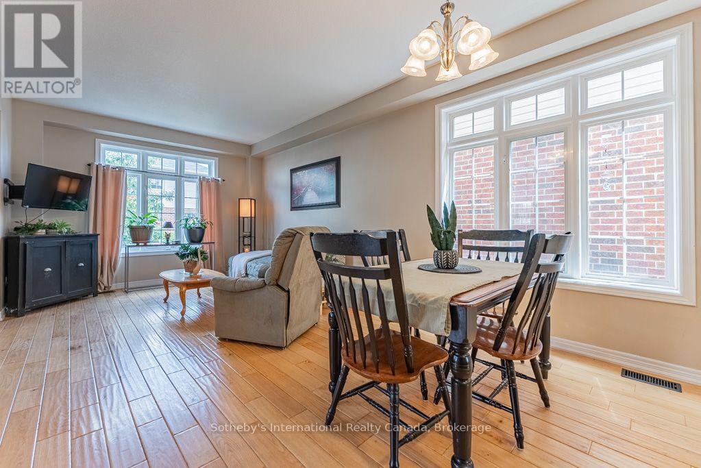 12 BOUSFIELD COURT