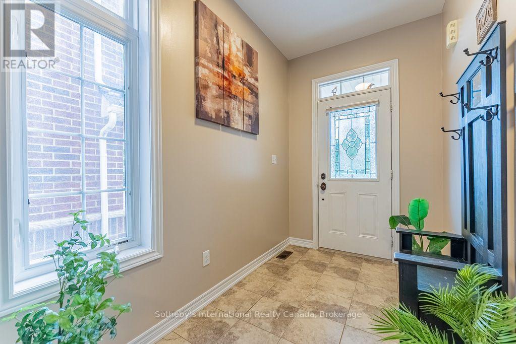 12 BOUSFIELD COURT