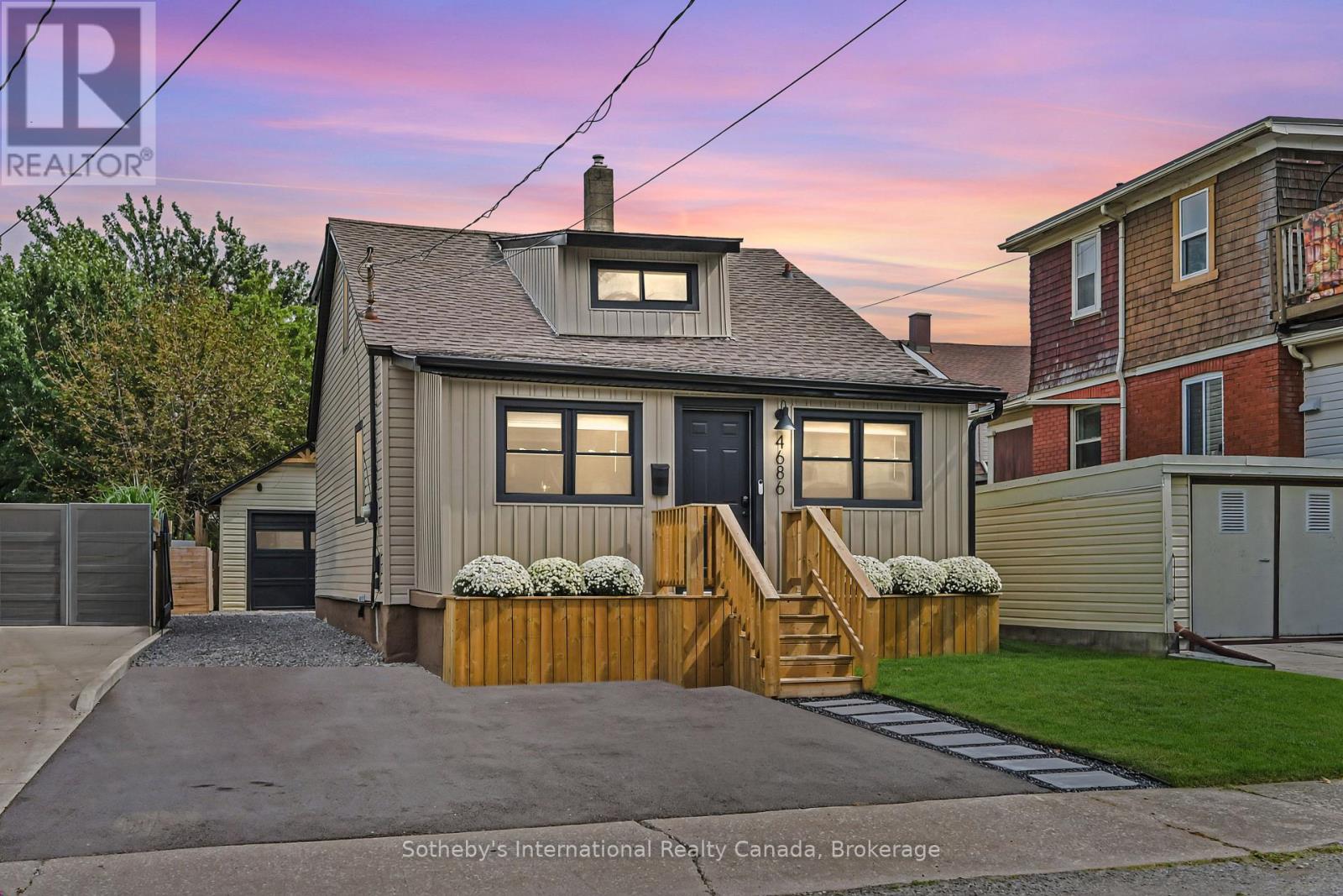 4686 Third Avenue Niagara Falls Cherrywood Ontario Ca L2e4l5 30294114