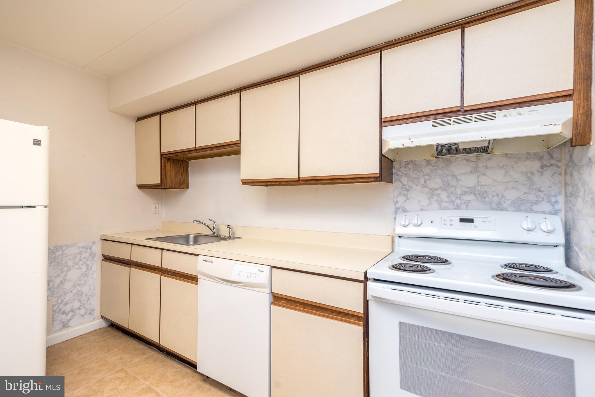 1575 W STREET ROAD 626