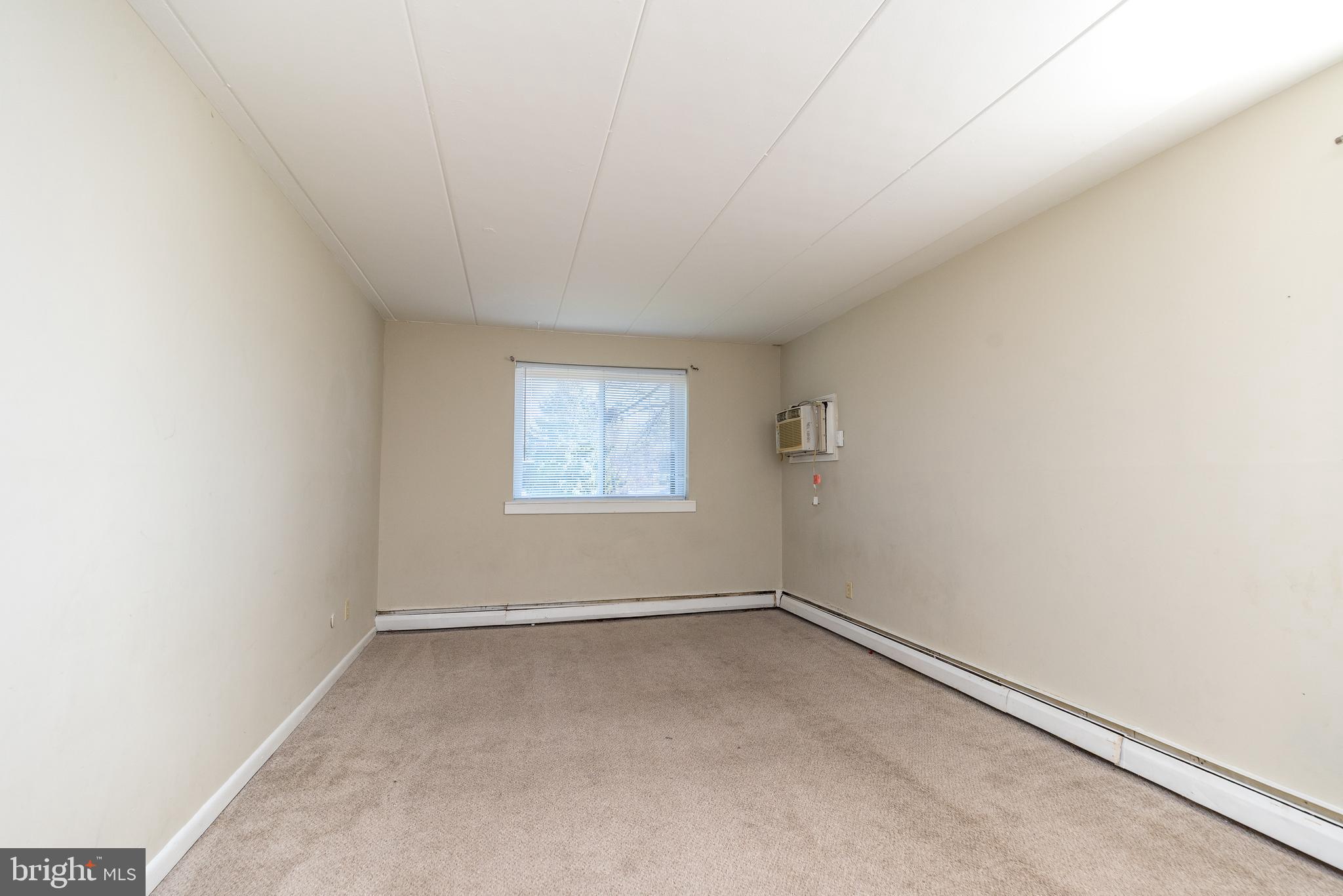 1575 W STREET ROAD 626