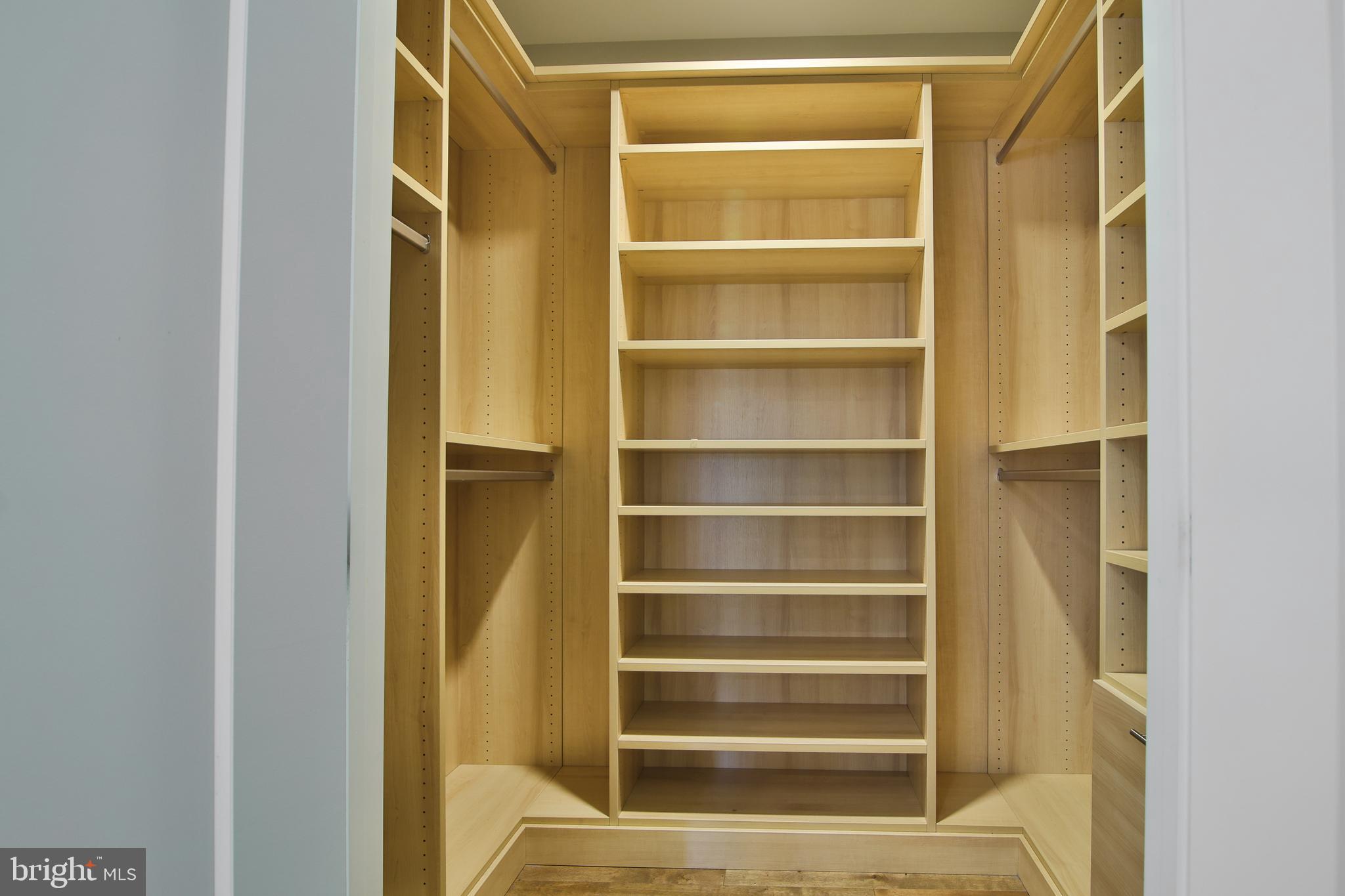 146 N CLINTON STREET