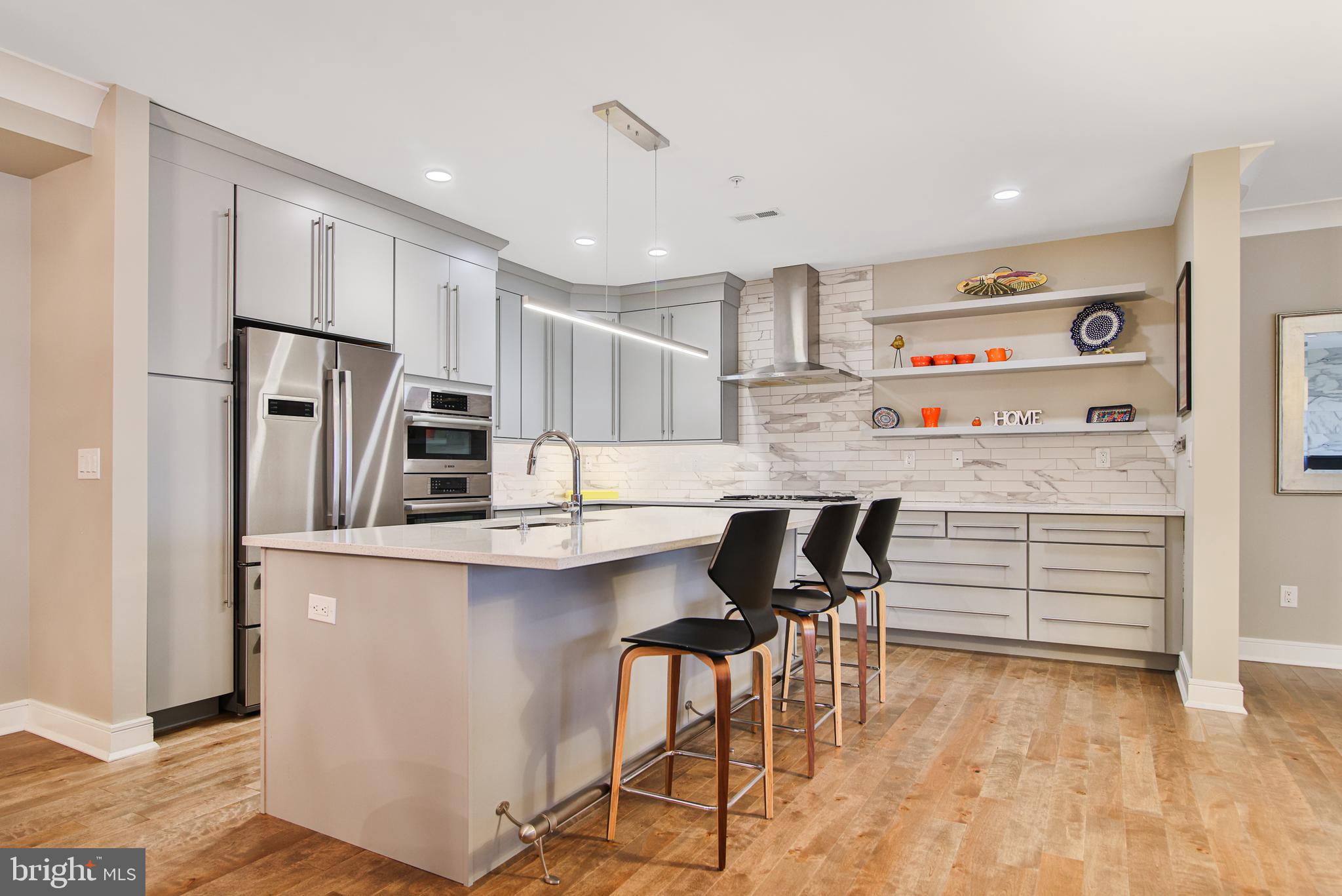 146 N CLINTON STREET