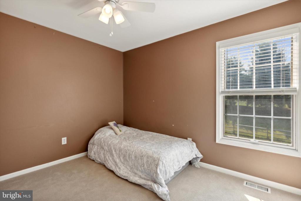 121 STRASSBURGER ROAD