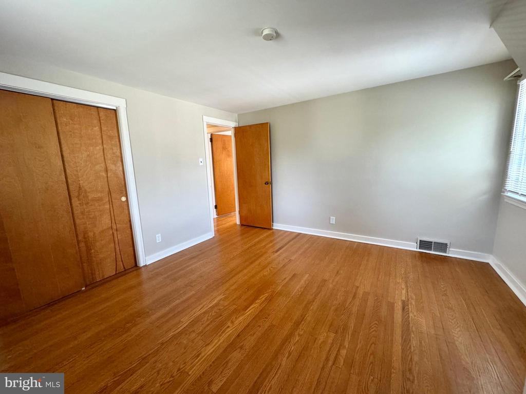 442 MAPLE AVENUE
