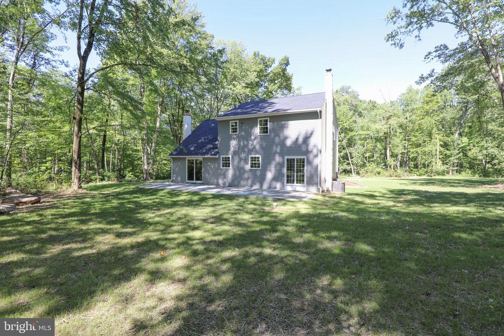 1736 PINE LANE