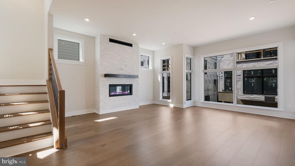 1 CLEAR SPRINGS COURT