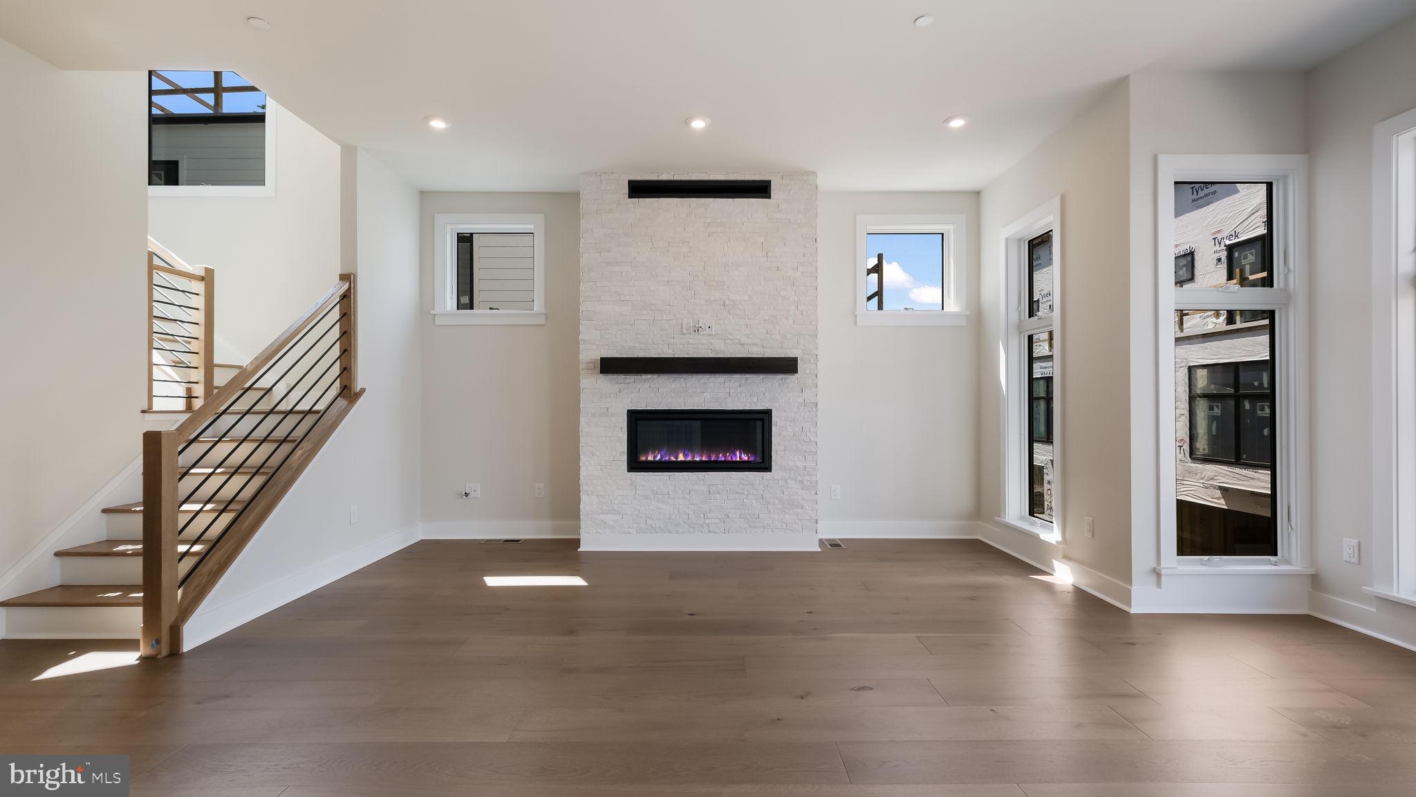 1 CLEAR SPRINGS COURT