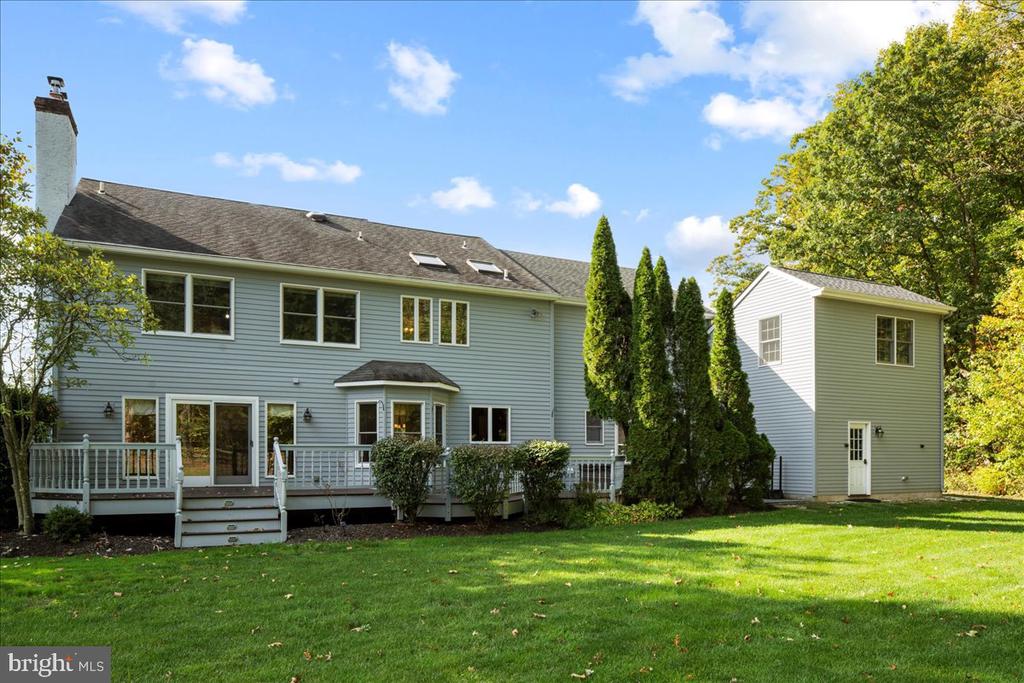 20 TRACY DRIVE