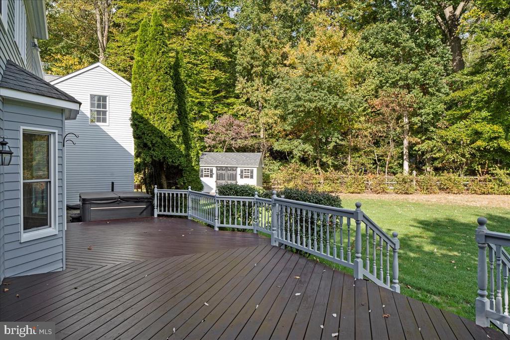 20 TRACY DRIVE