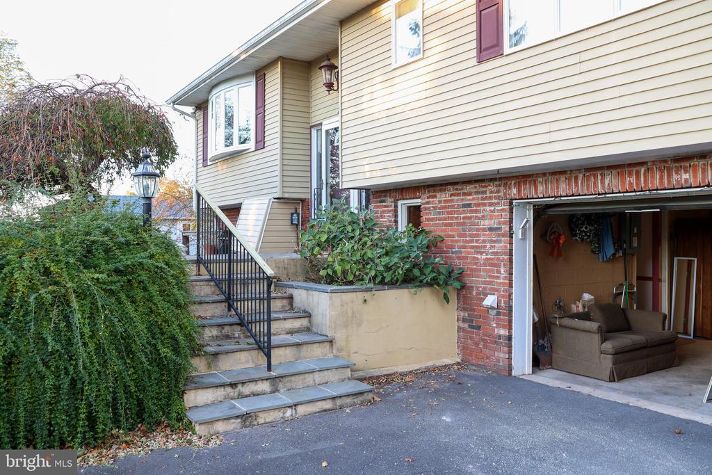 75 LAURIE HILL ROAD