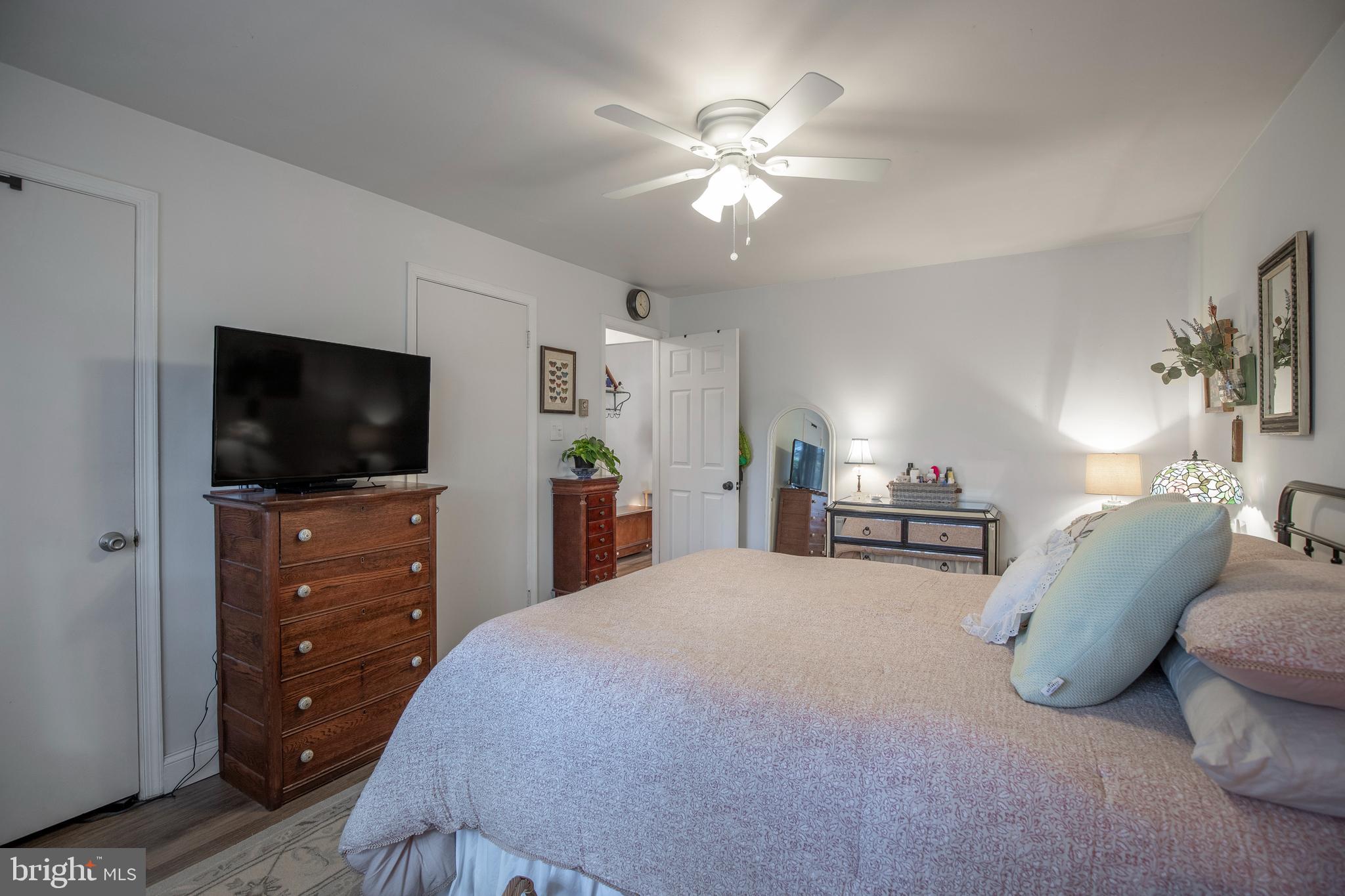 612 N SHADY RETREAT ROAD 48