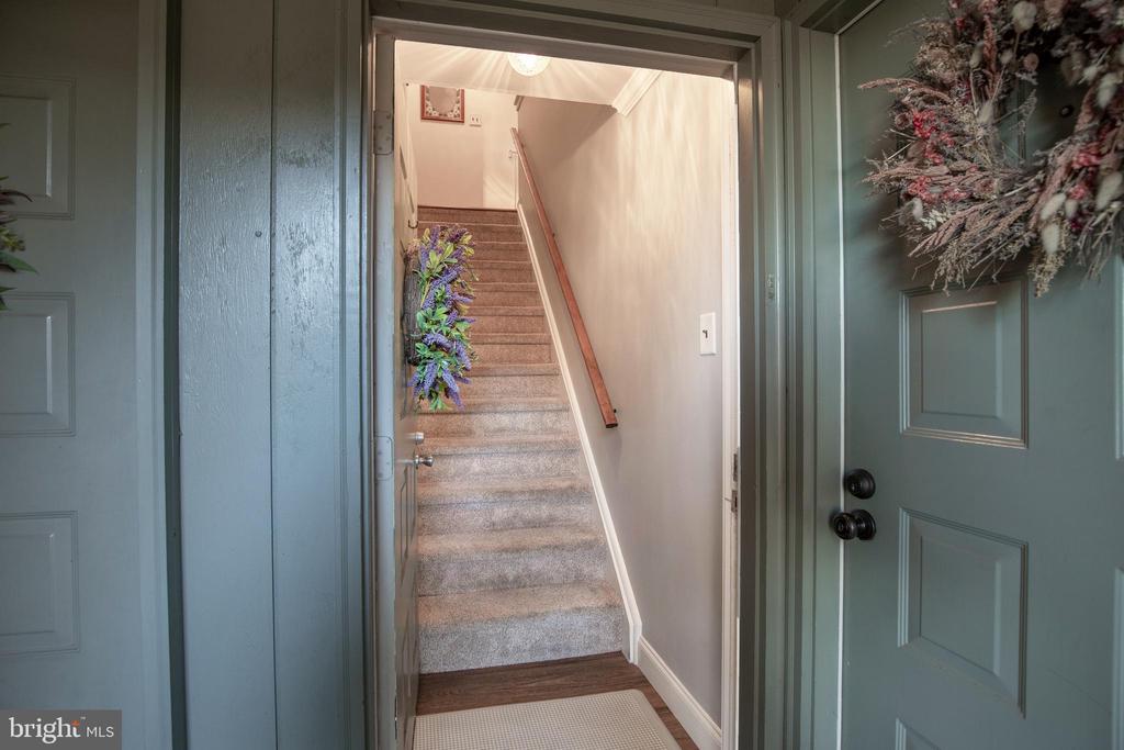 612 N SHADY RETREAT ROAD 48