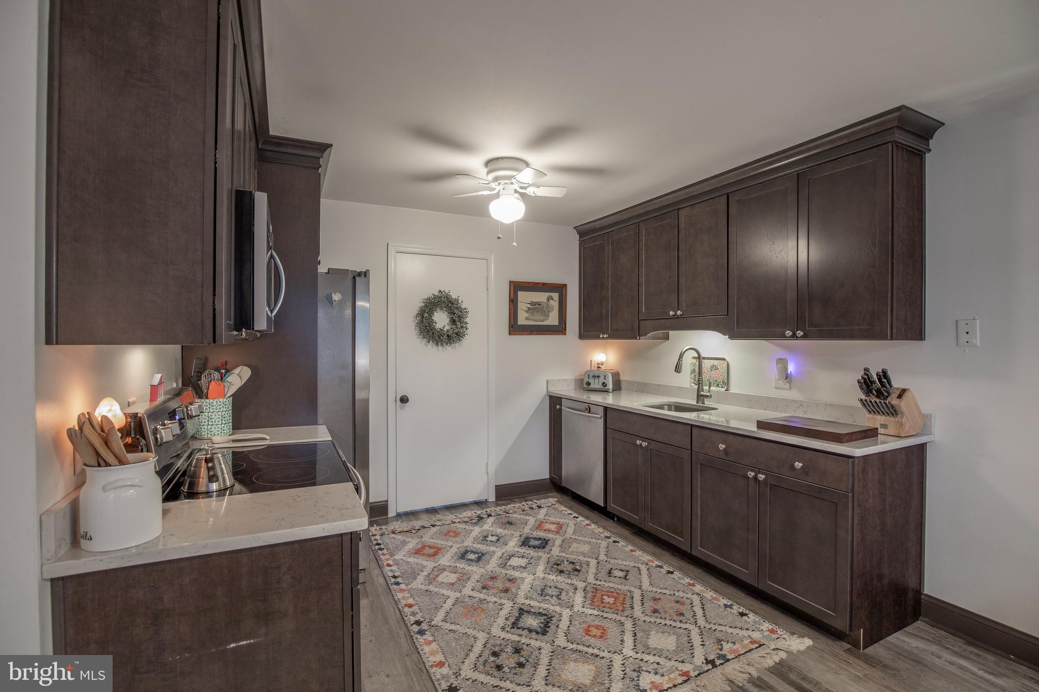 612 N SHADY RETREAT ROAD 48