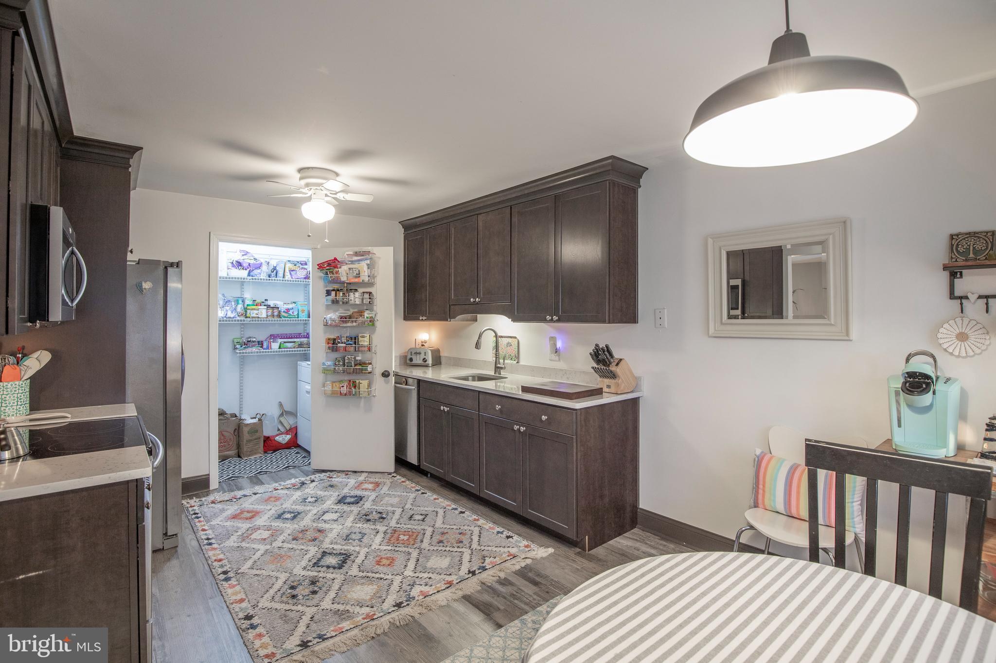 612 N SHADY RETREAT ROAD 48