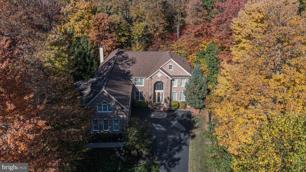 2205 BLUE STEM DRIVE