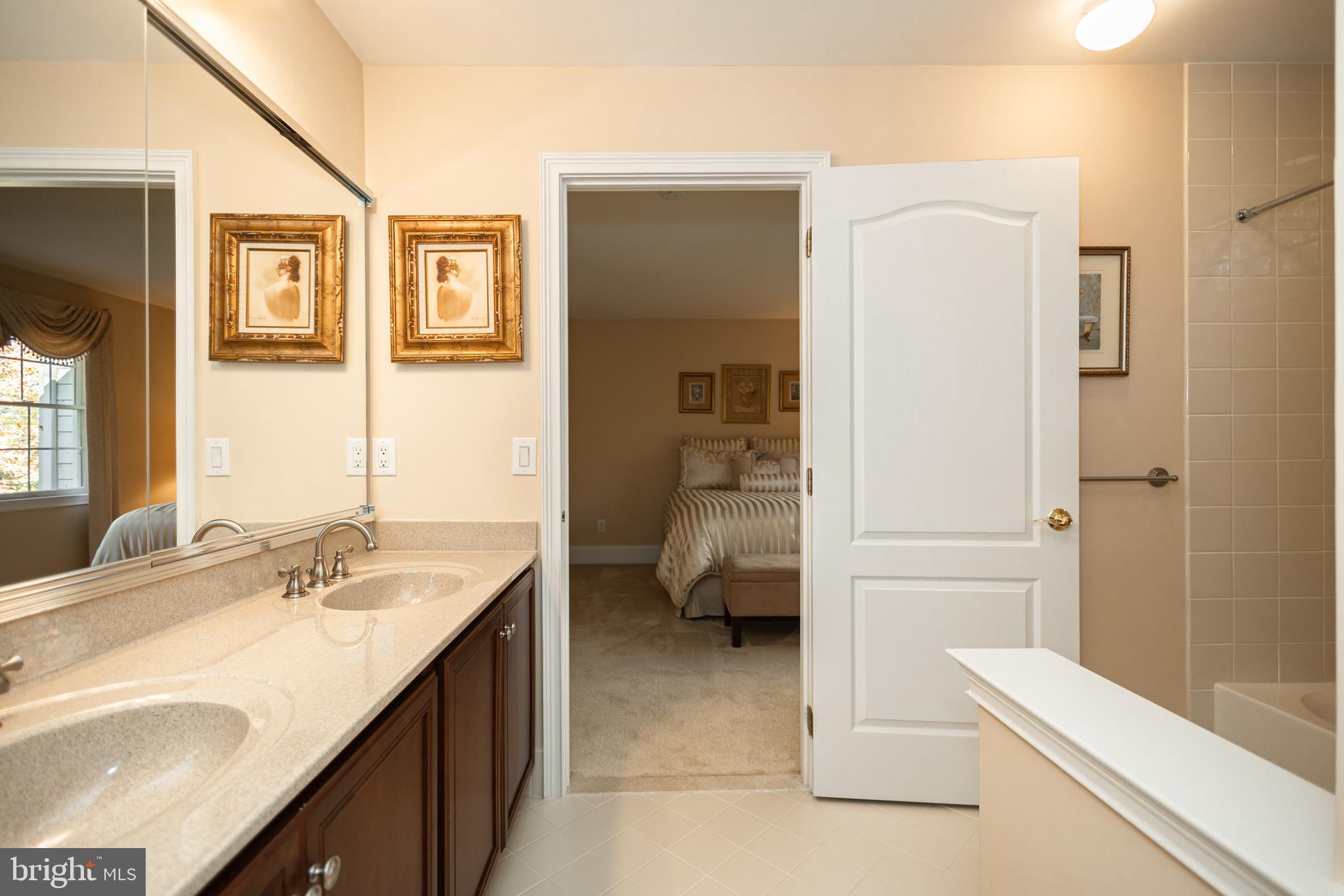 2205 BLUE STEM DRIVE