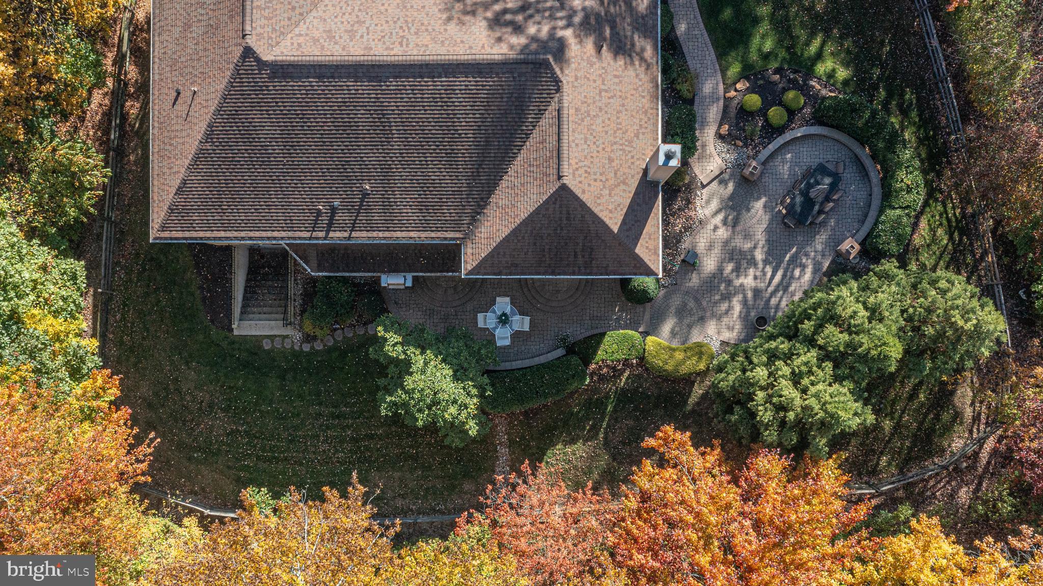 2205 BLUE STEM DRIVE