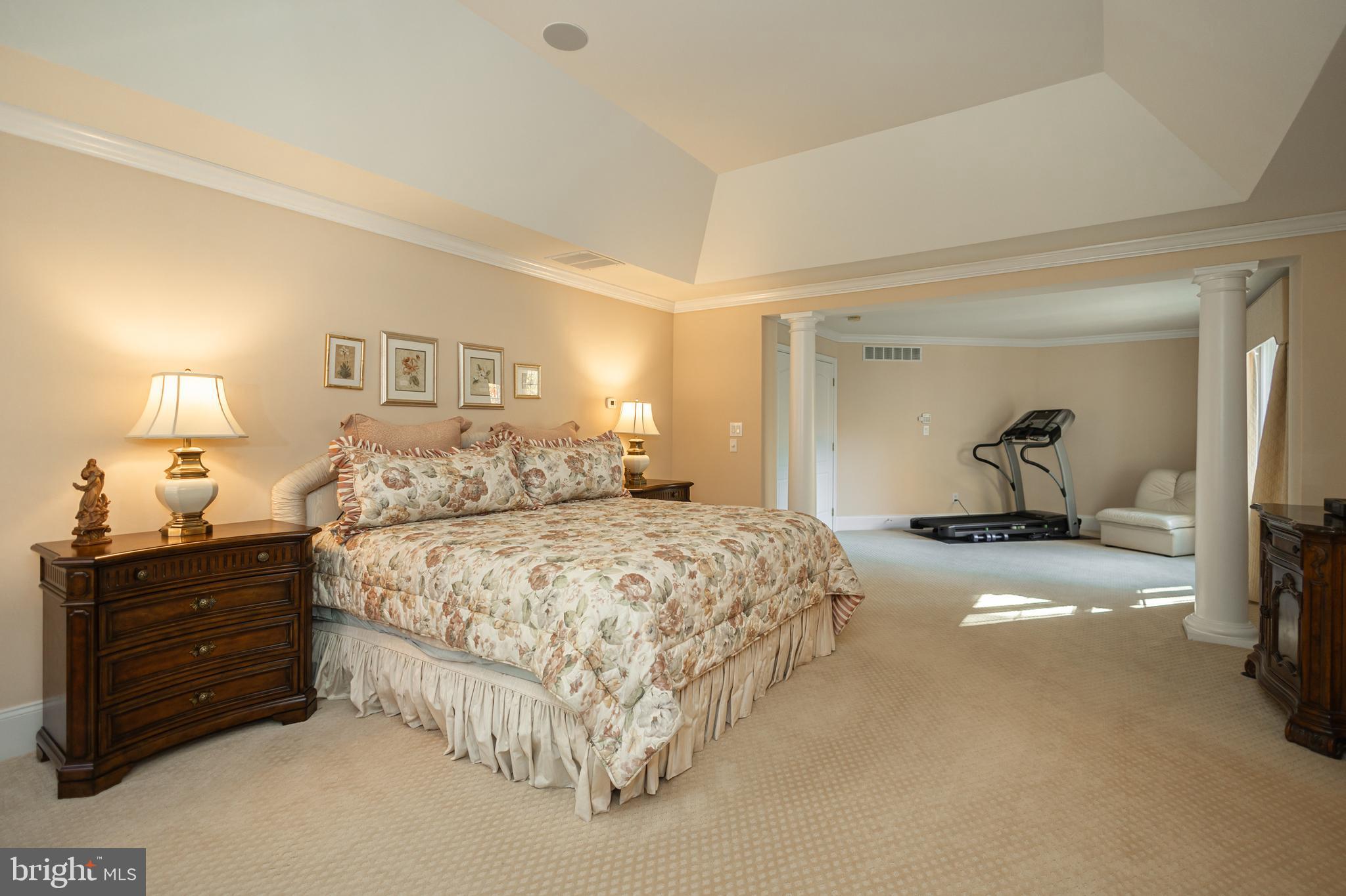 2205 BLUE STEM DRIVE