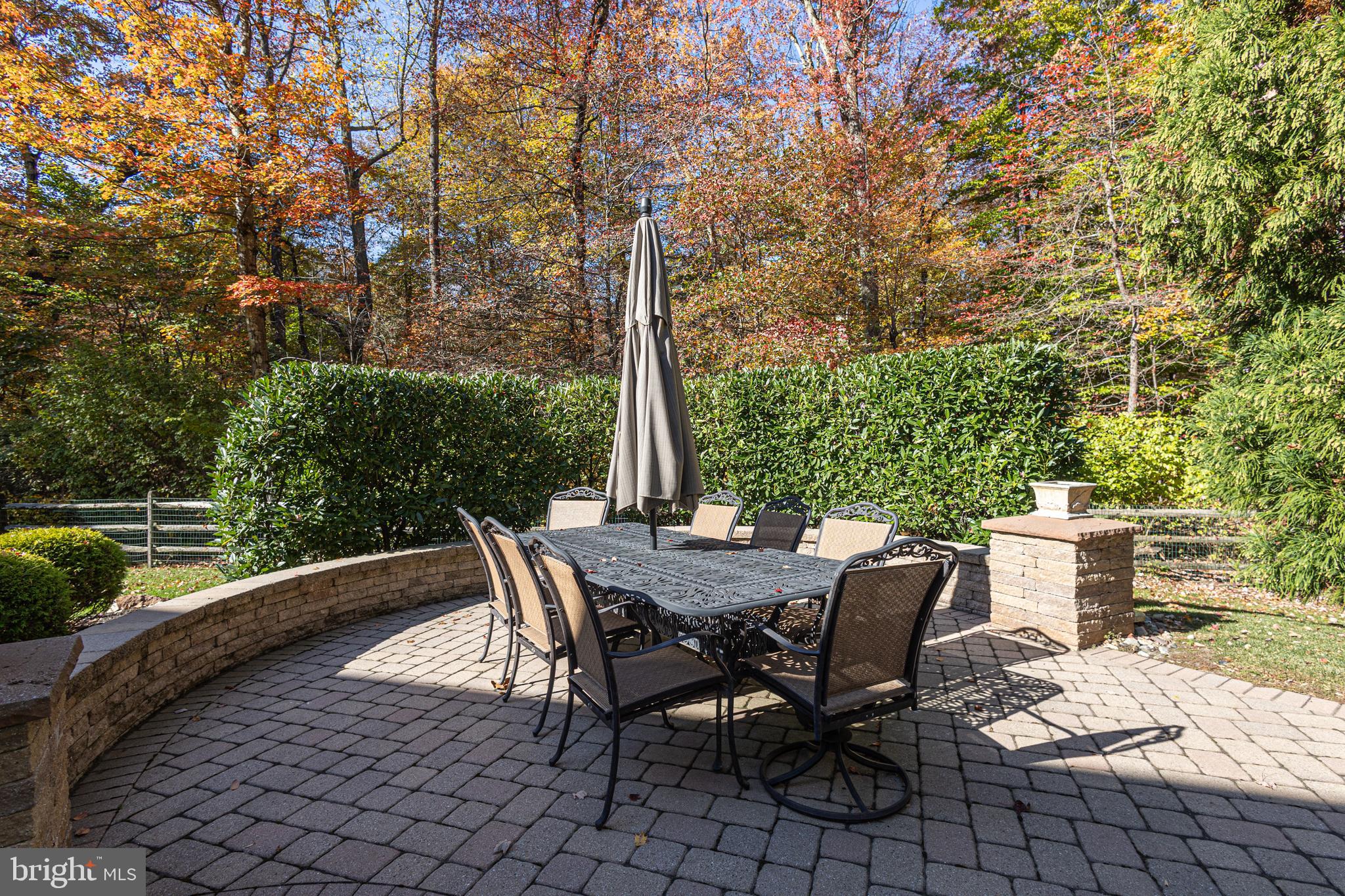 2205 BLUE STEM DRIVE