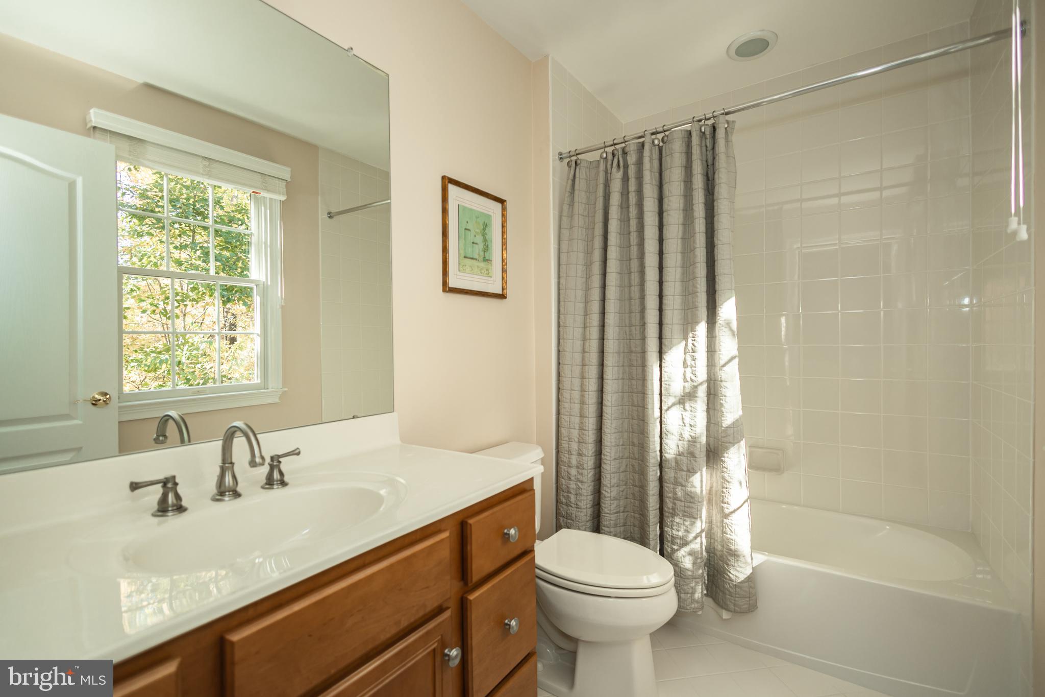 2205 BLUE STEM DRIVE