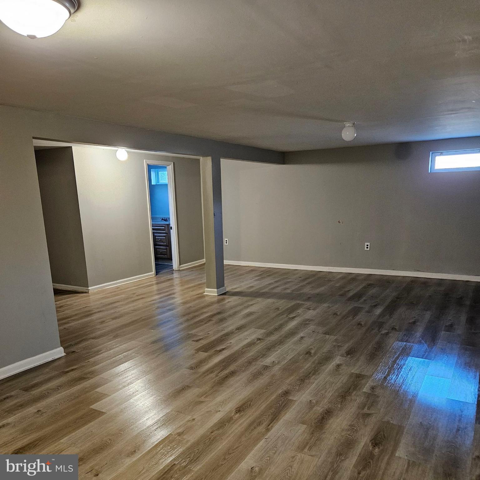 16 N EASTVIEW AVENUE