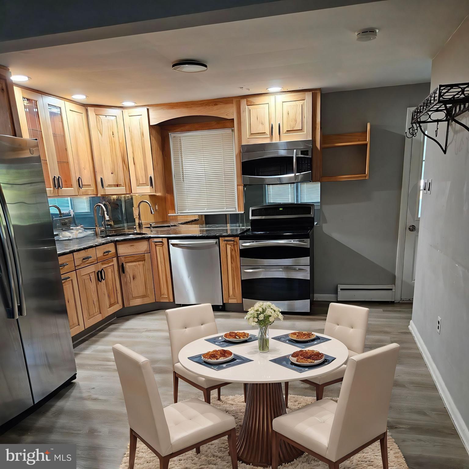 16 N EASTVIEW AVENUE