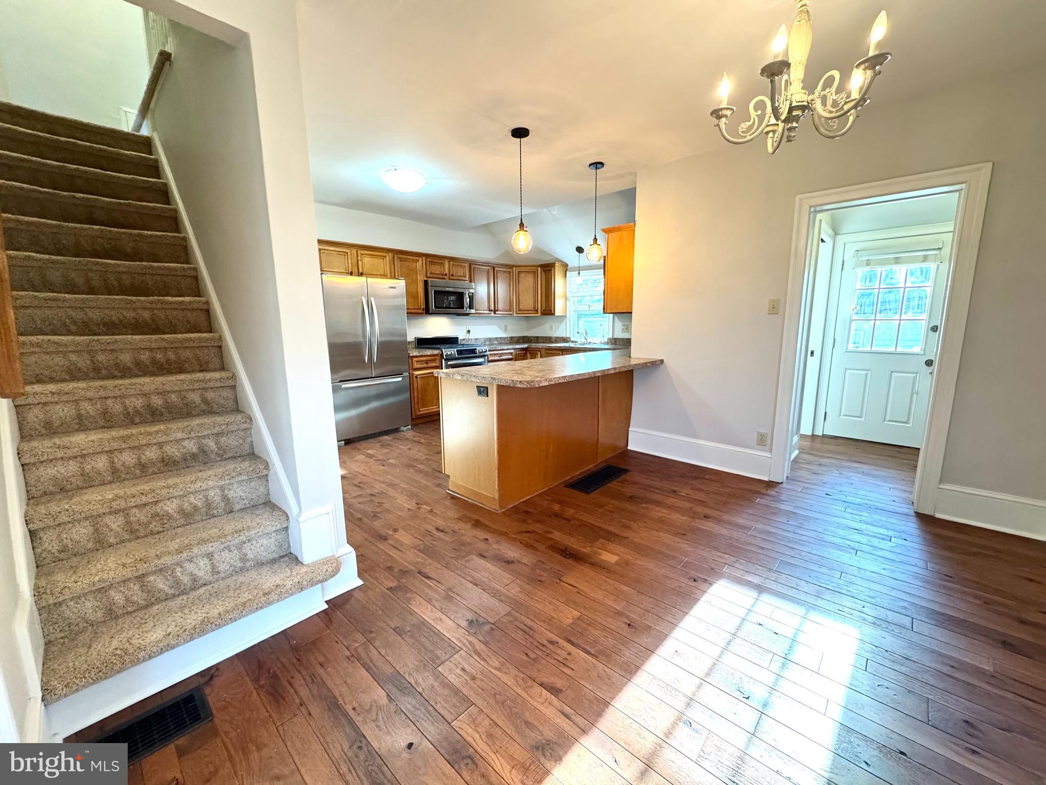 42 N HAMILTON STREET