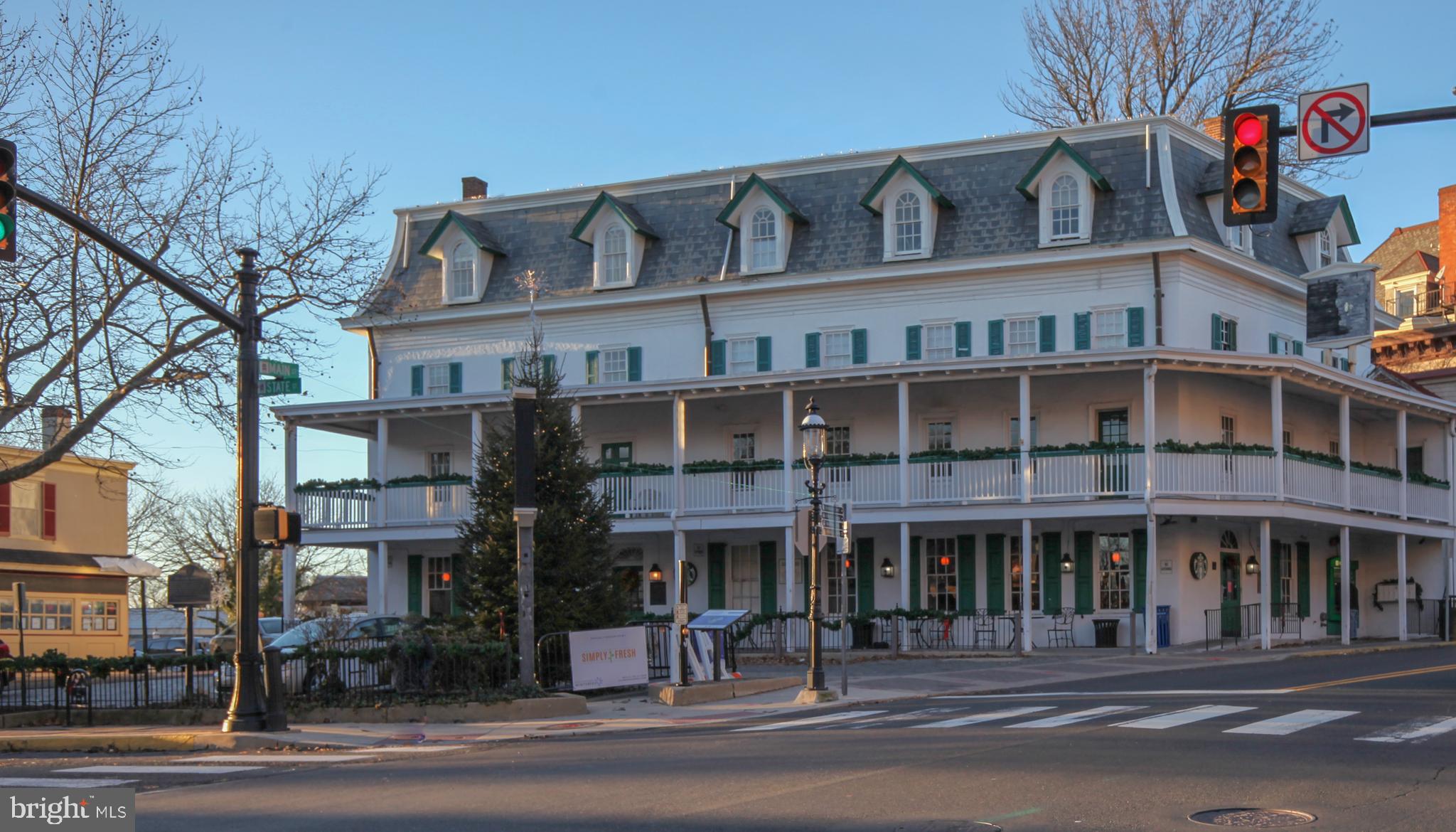 42 N HAMILTON STREET