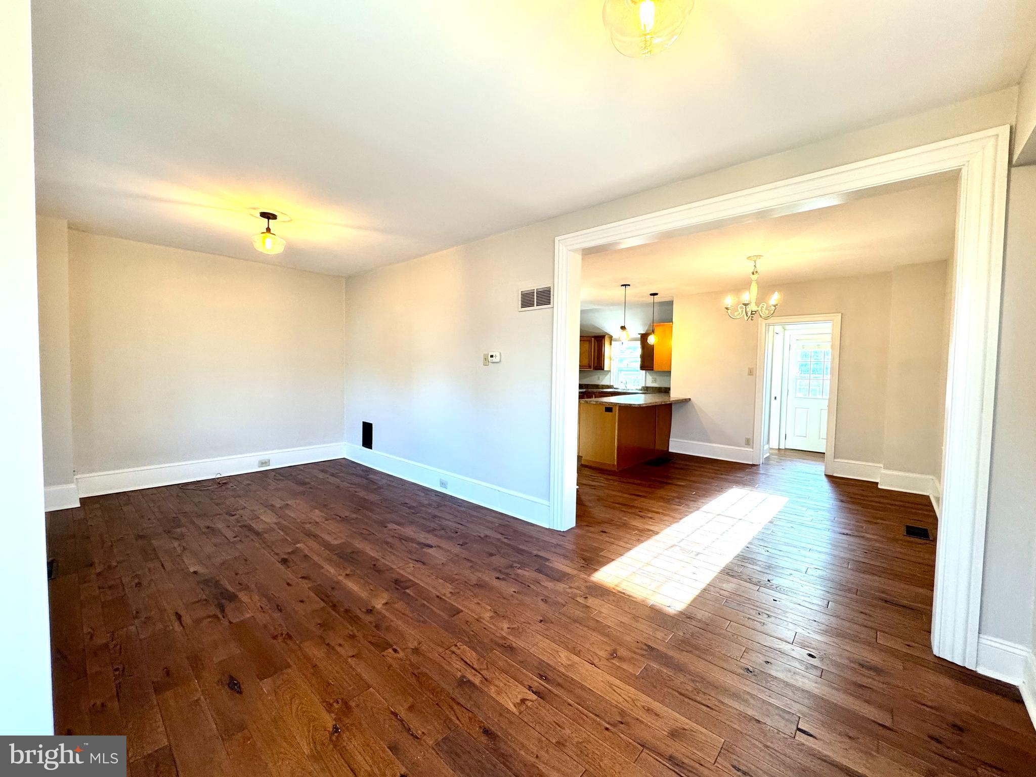 42 N HAMILTON STREET