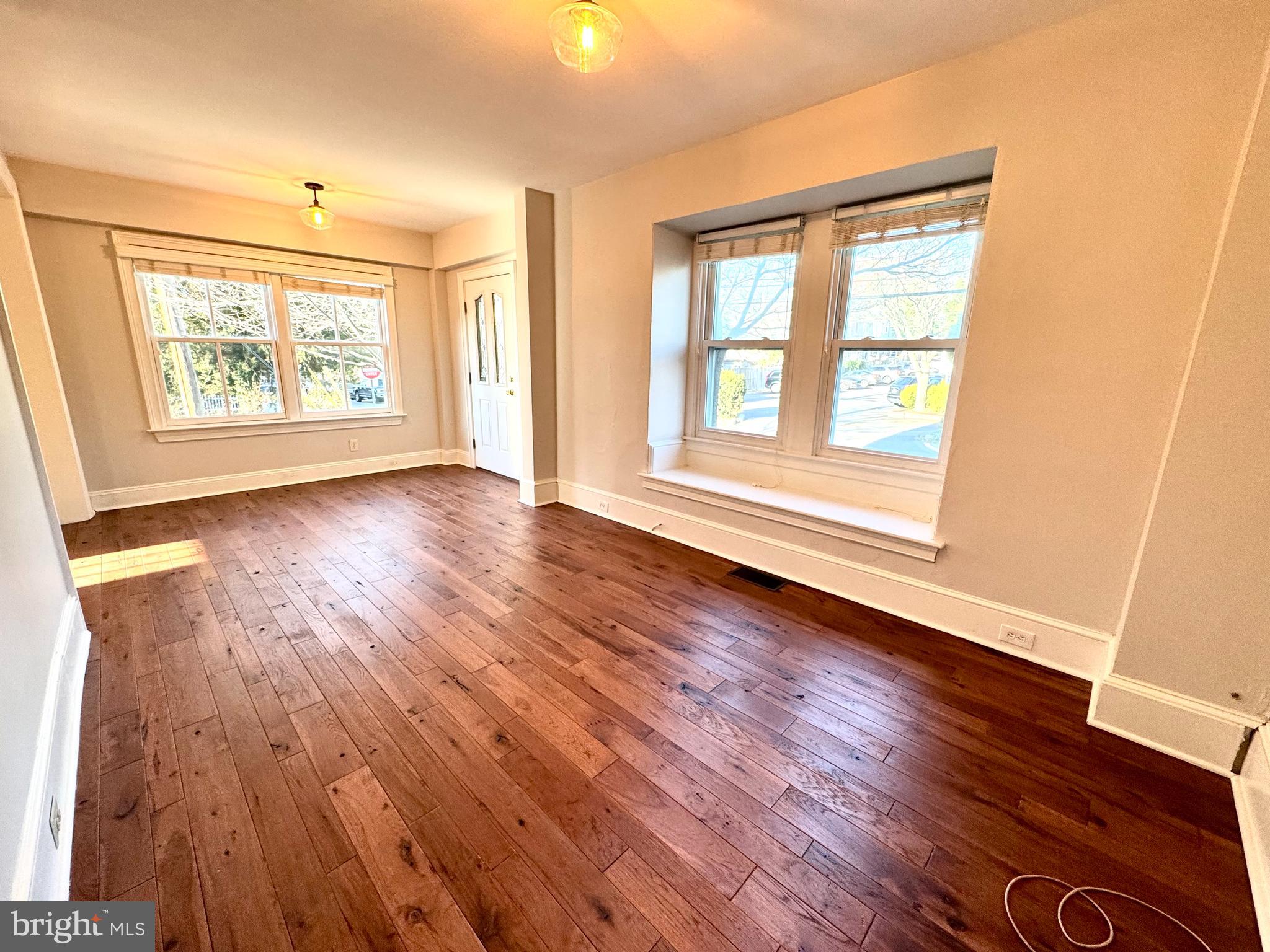 42 N HAMILTON STREET