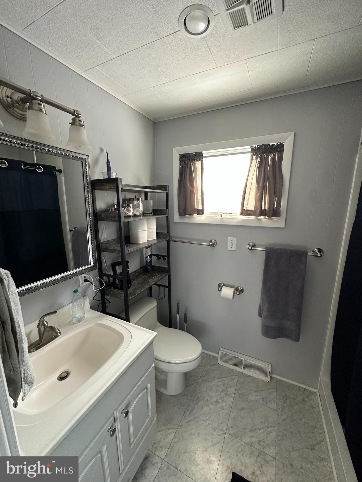 3671 SPRUCE HILL ROAD