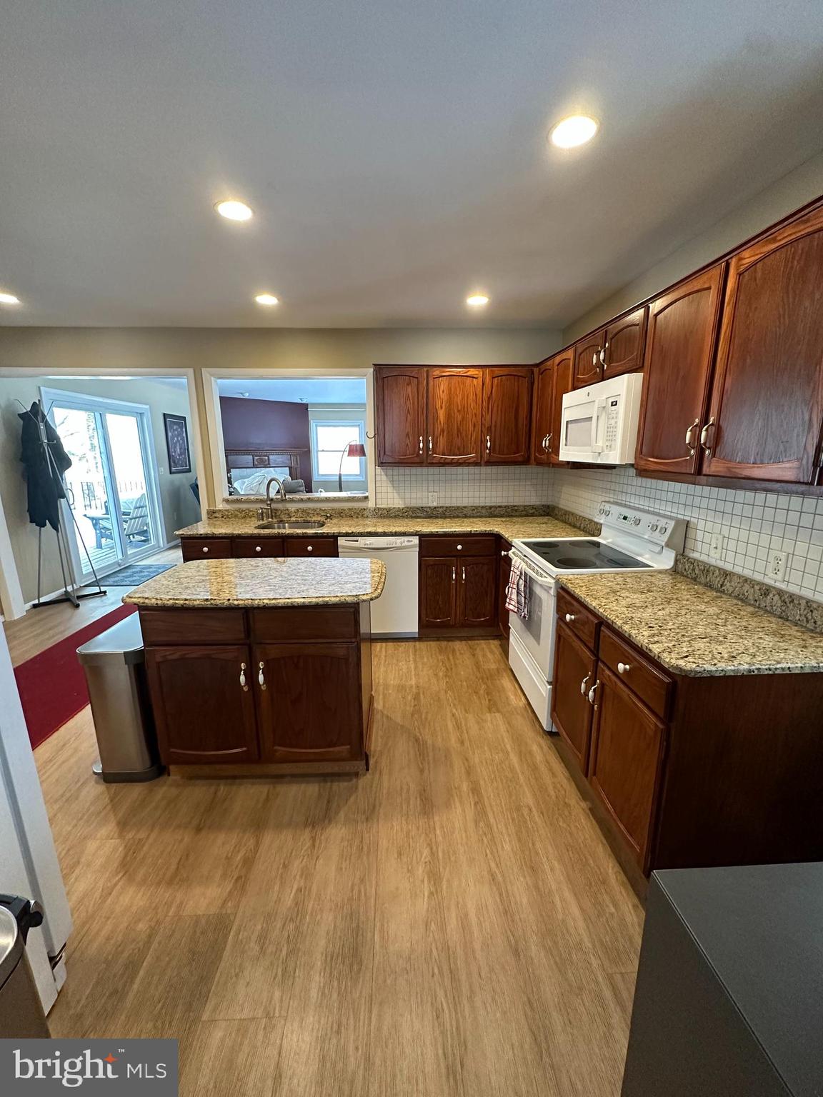 3671 SPRUCE HILL ROAD