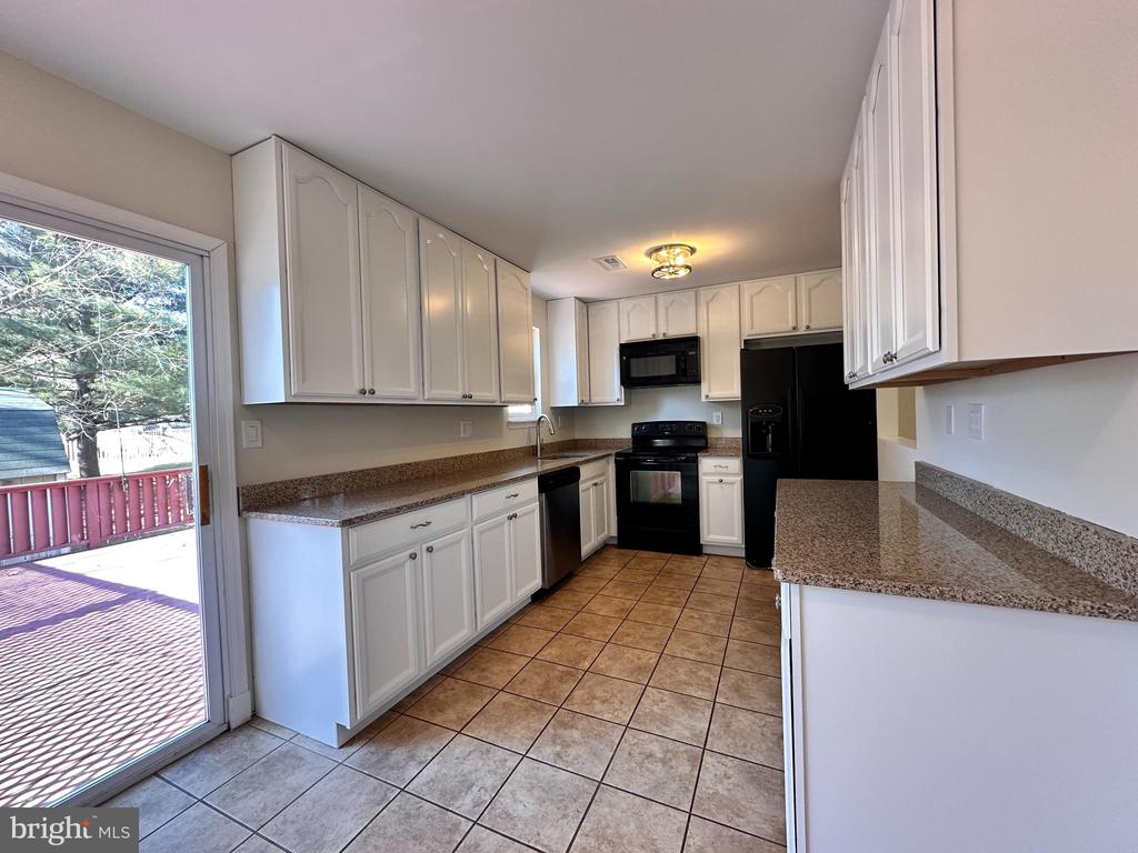 17 PEARL DRIVE