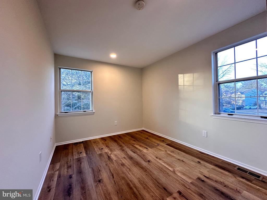 17 PEARL DRIVE