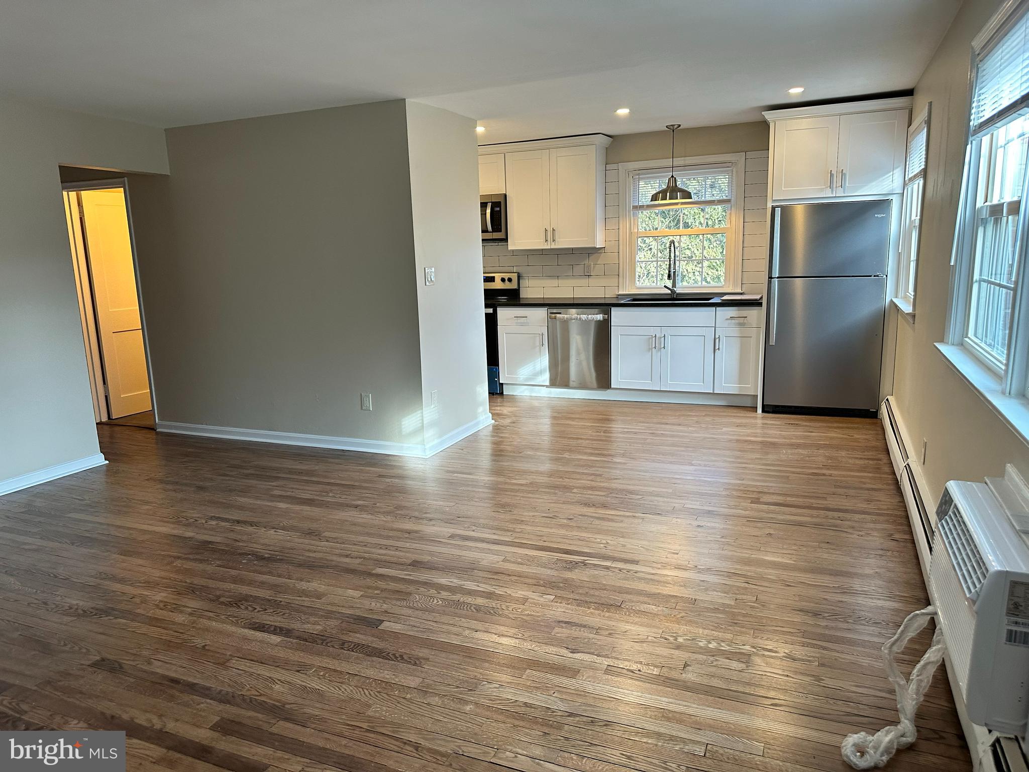 403 S MAIN STREET D100