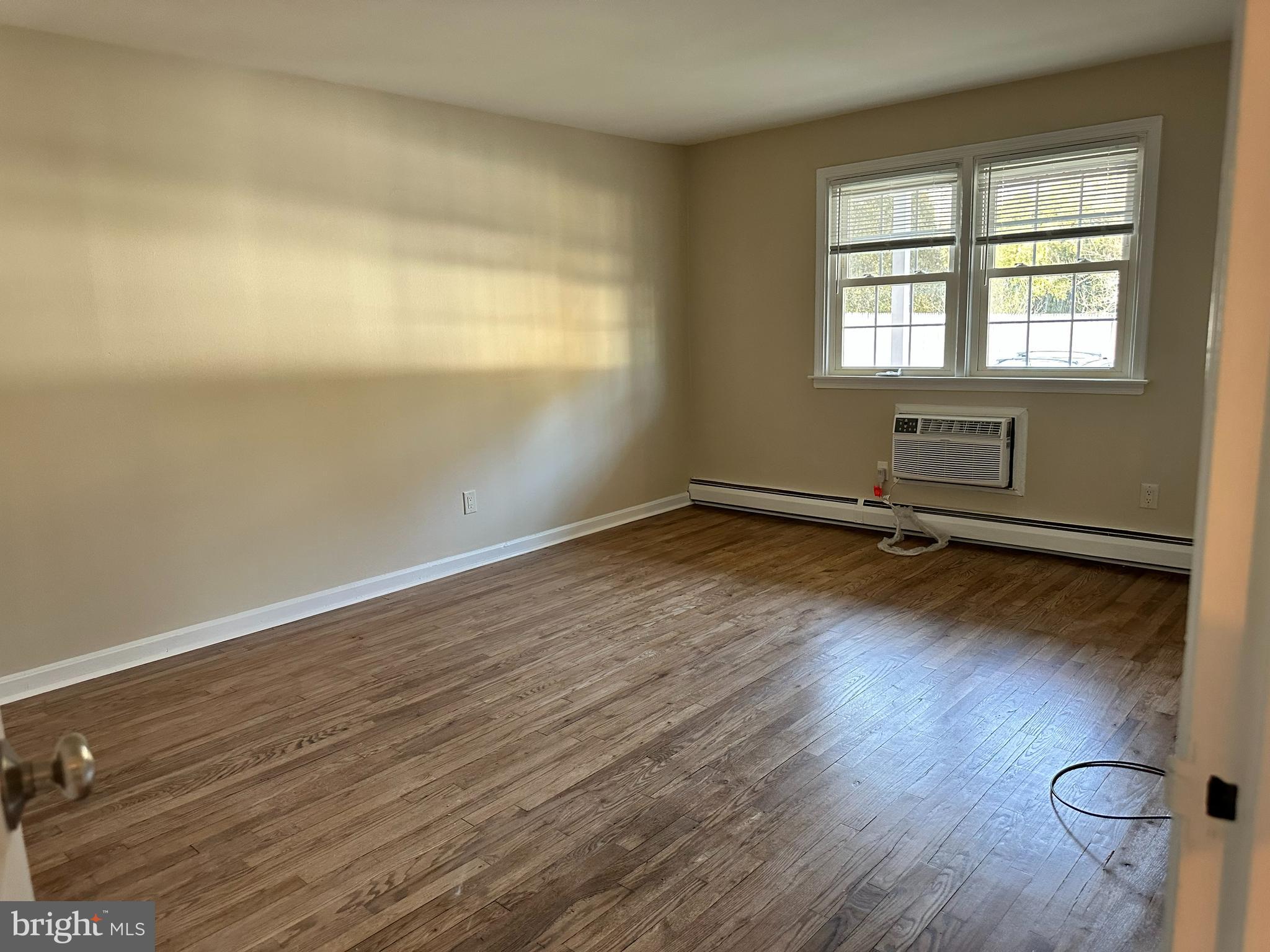 403 S MAIN STREET D100