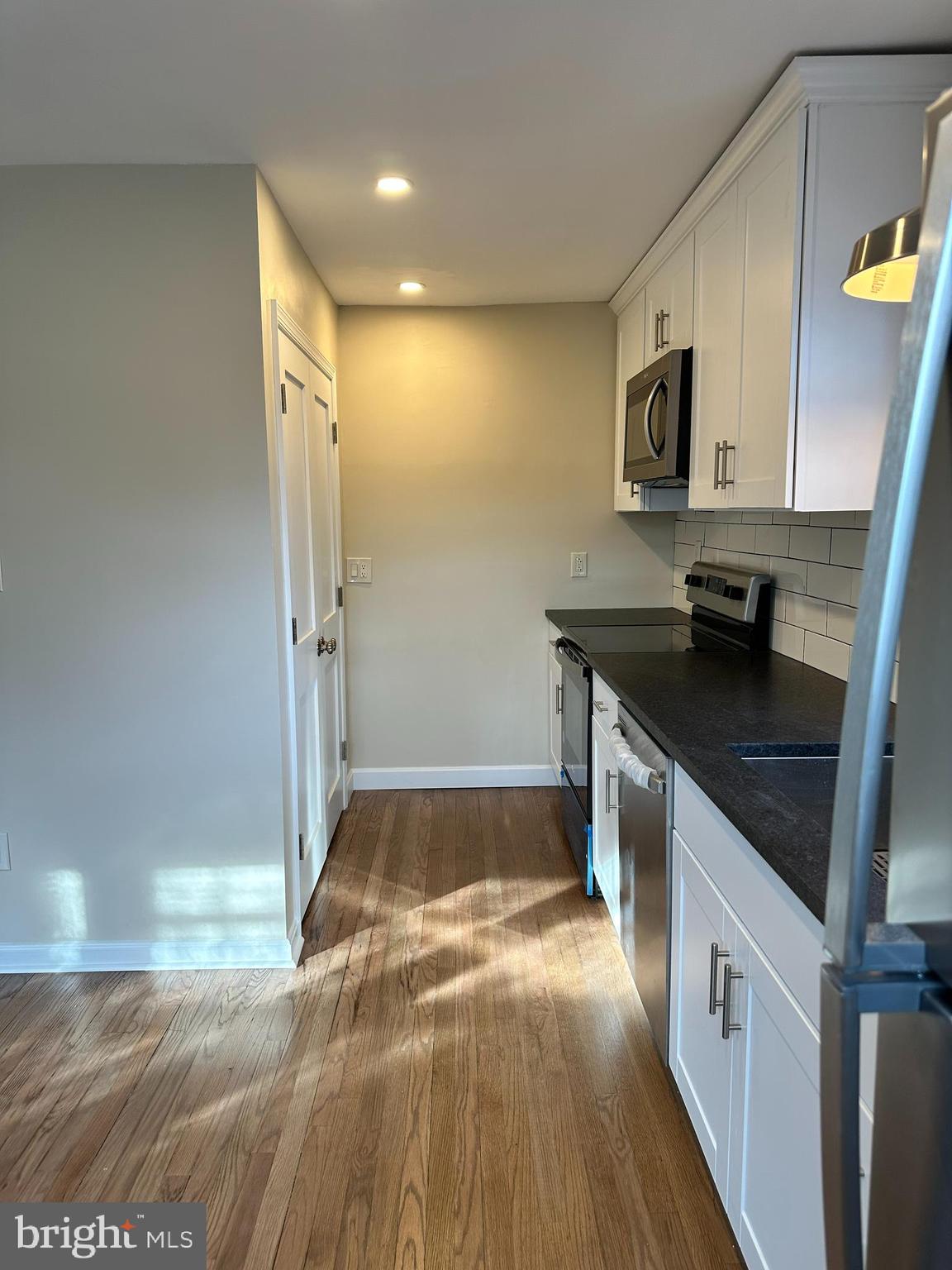 403 S MAIN STREET D100