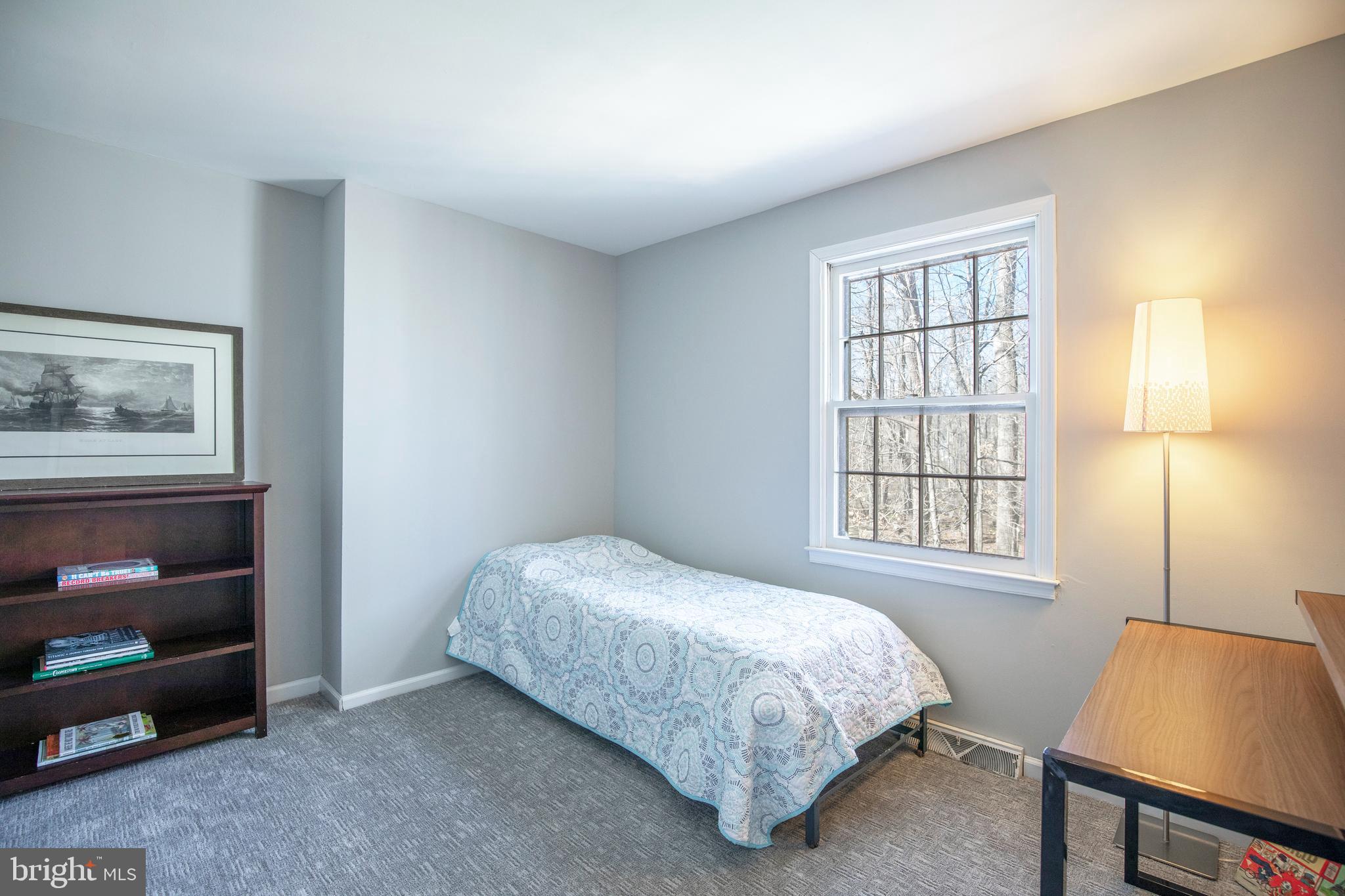 261 N TAMENEND AVENUE