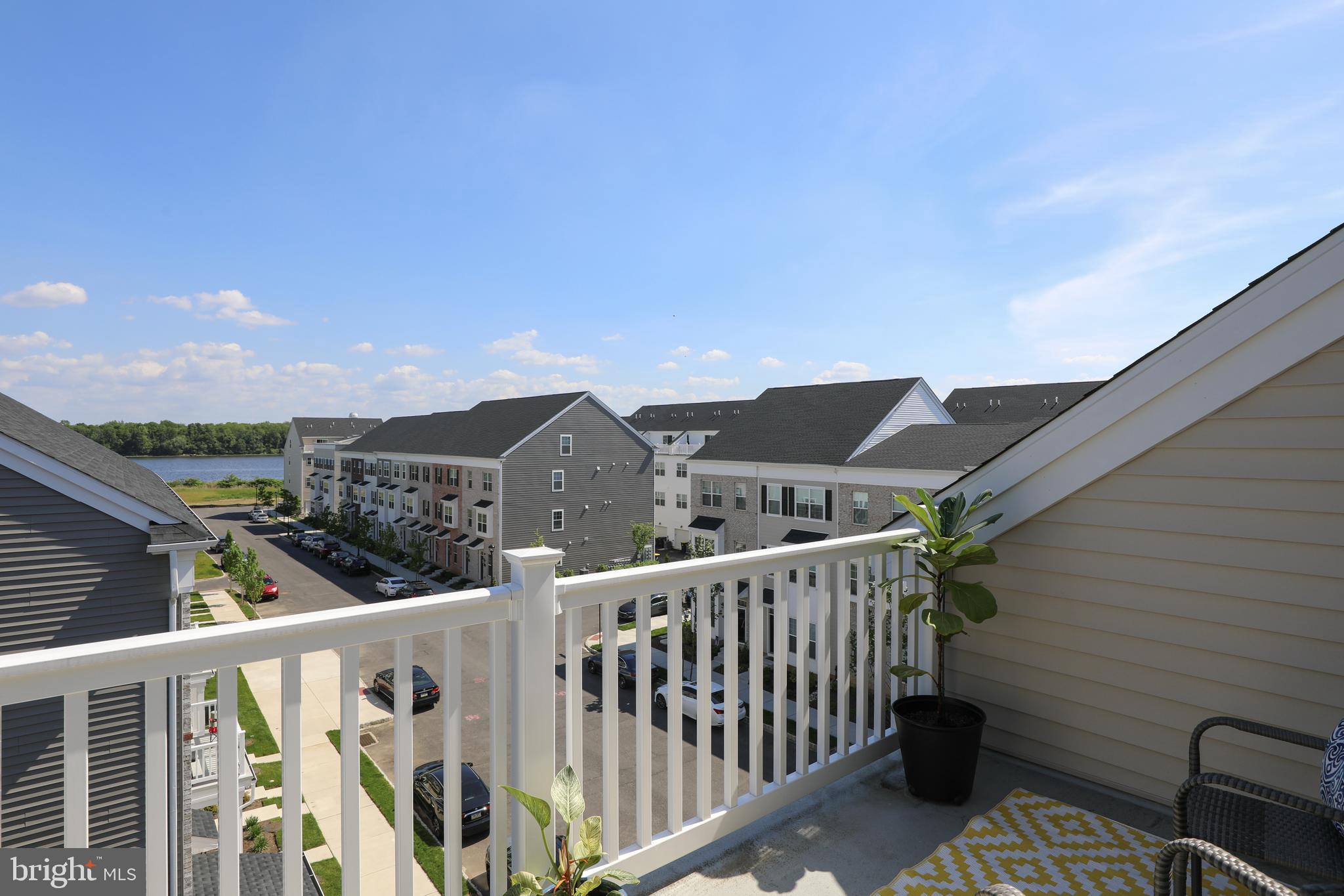 135 ANNAPOLIS STREET B