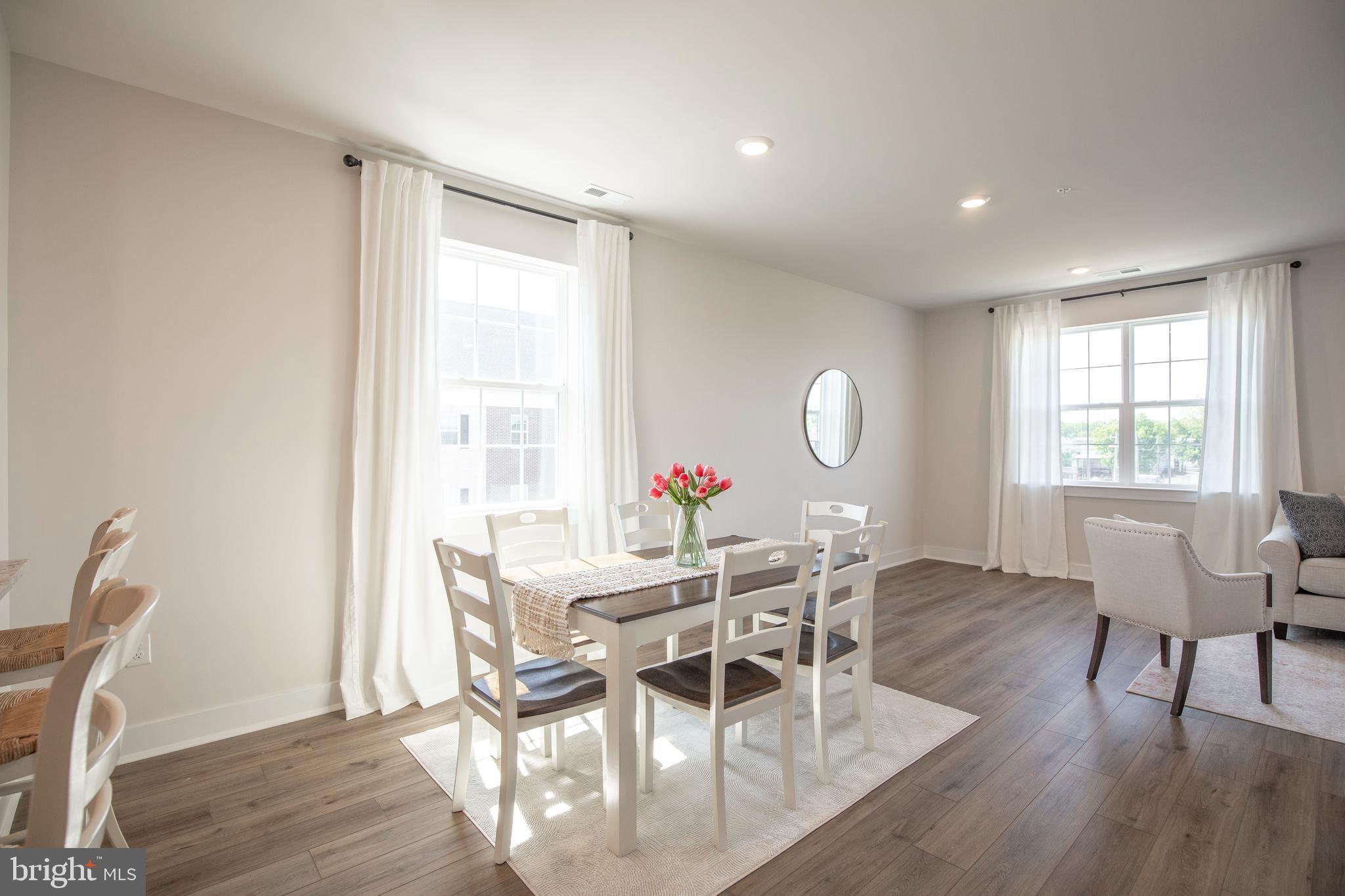 135 ANNAPOLIS STREET B