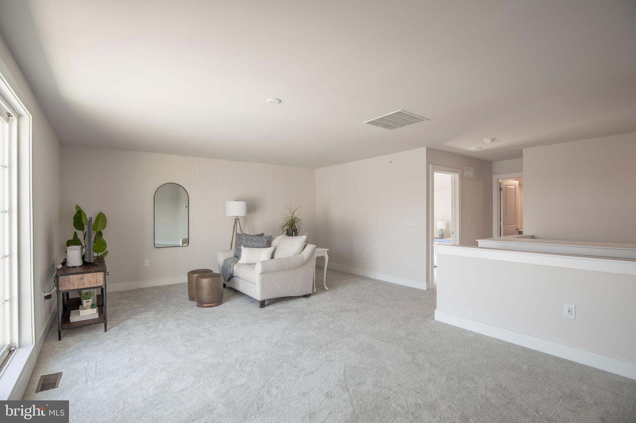 135 ANNAPOLIS STREET B