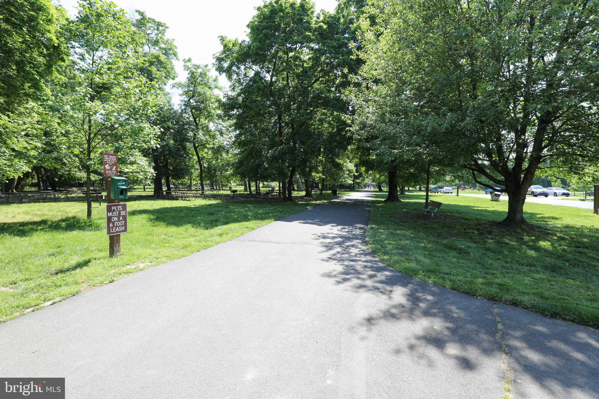 135 ANNAPOLIS STREET B