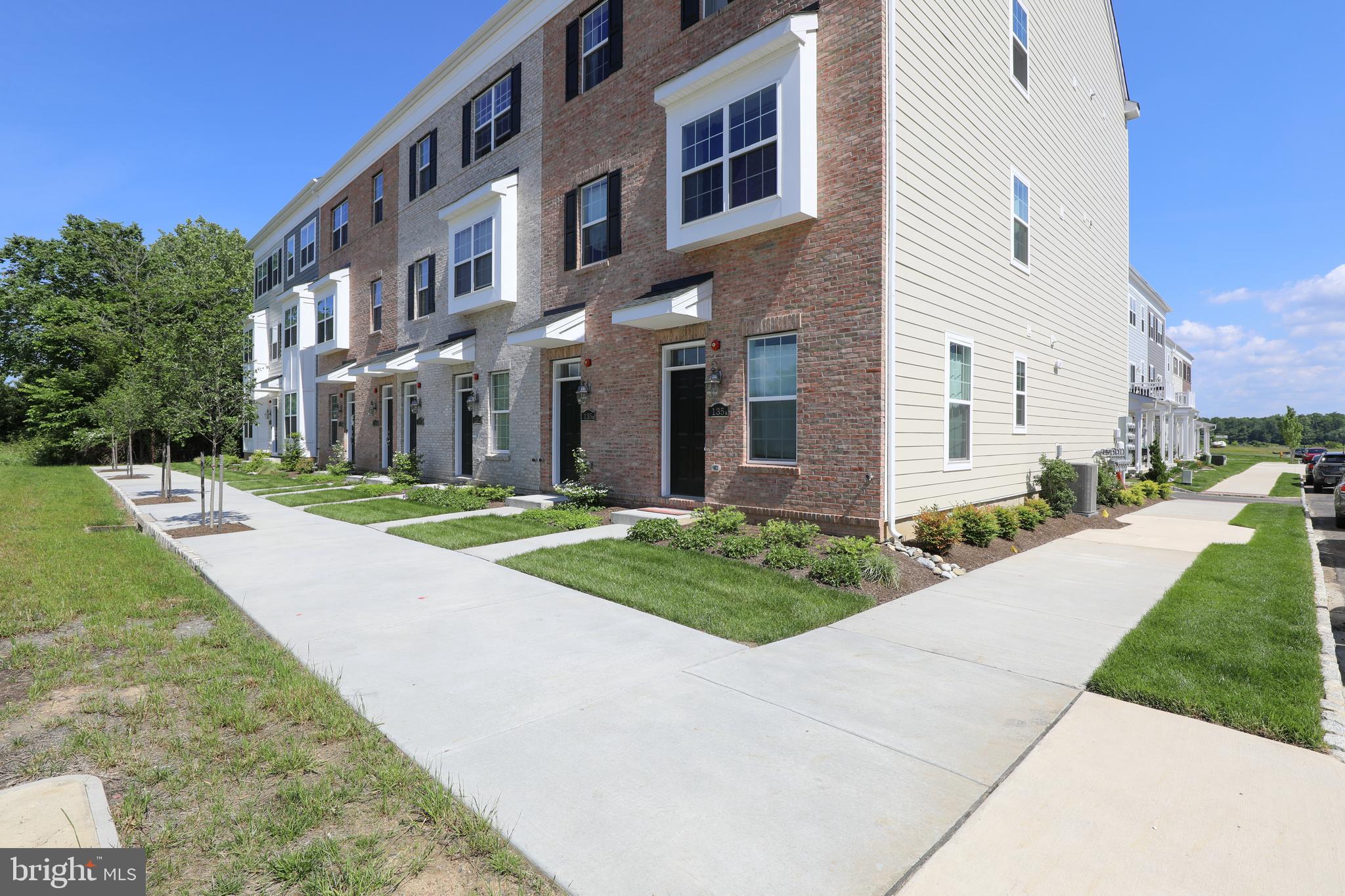 135 ANNAPOLIS STREET B