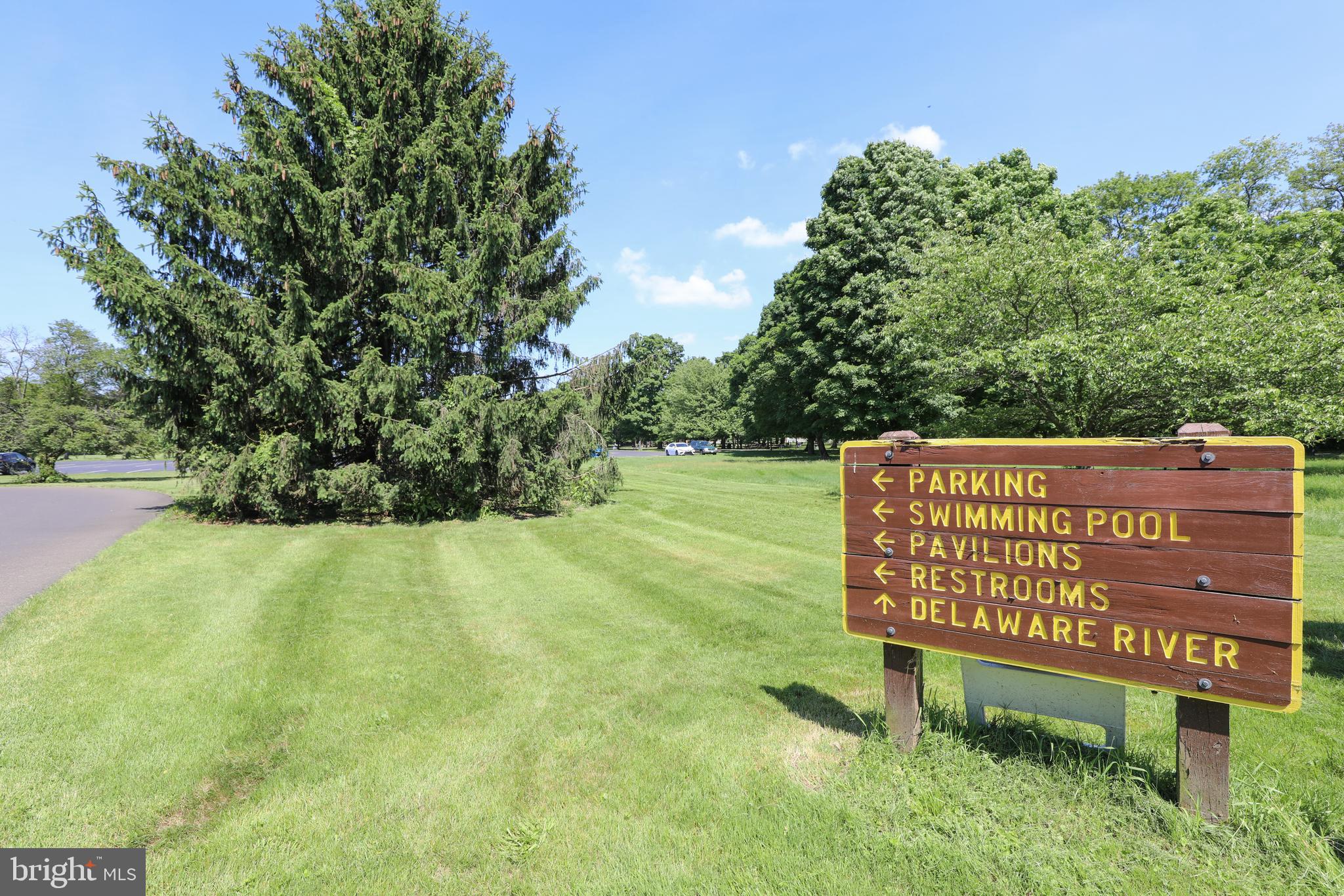 135 ANNAPOLIS STREET B