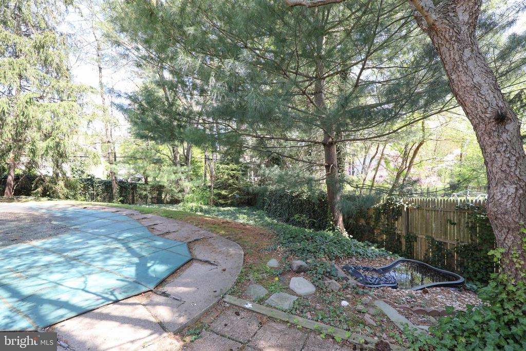 72 BENNETT DRIVE