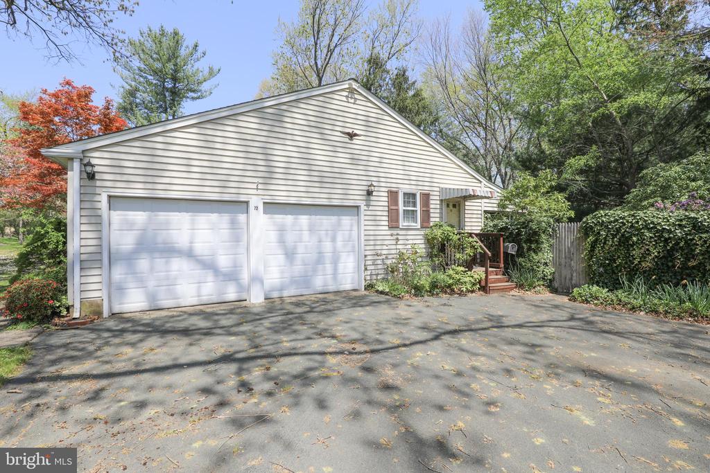 72 BENNETT DRIVE