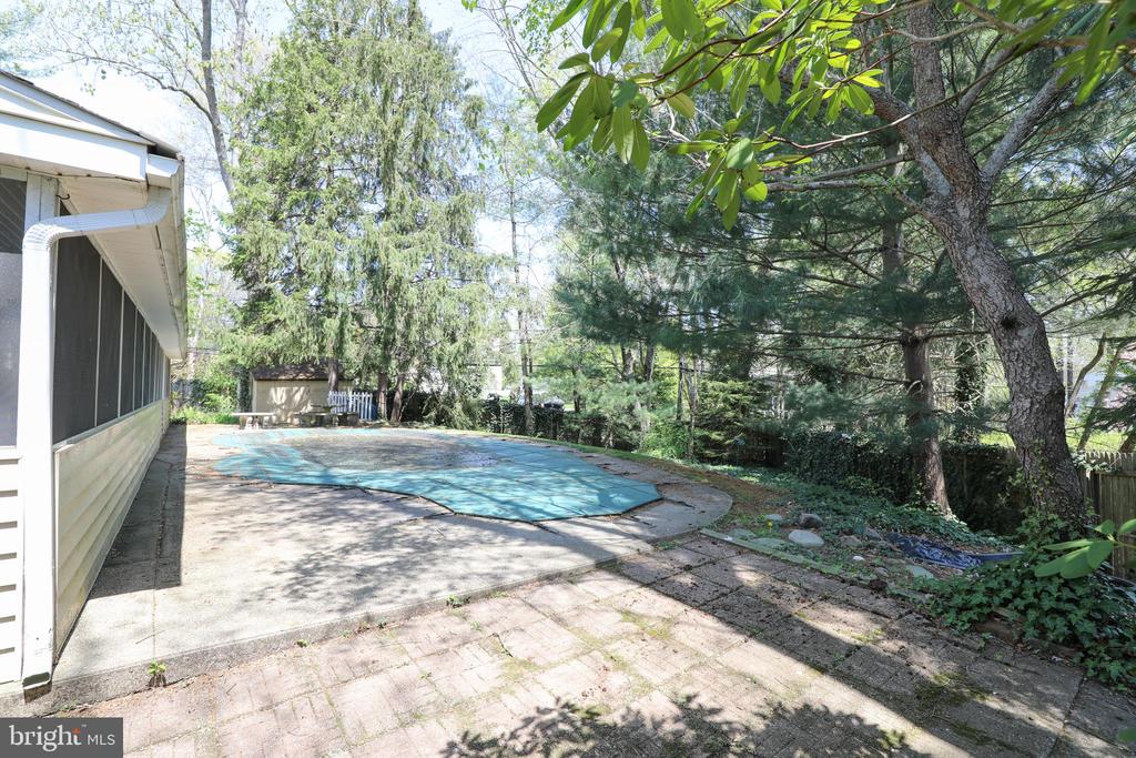 72 BENNETT DRIVE