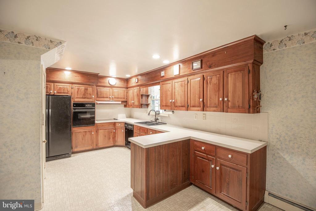 72 BENNETT DRIVE